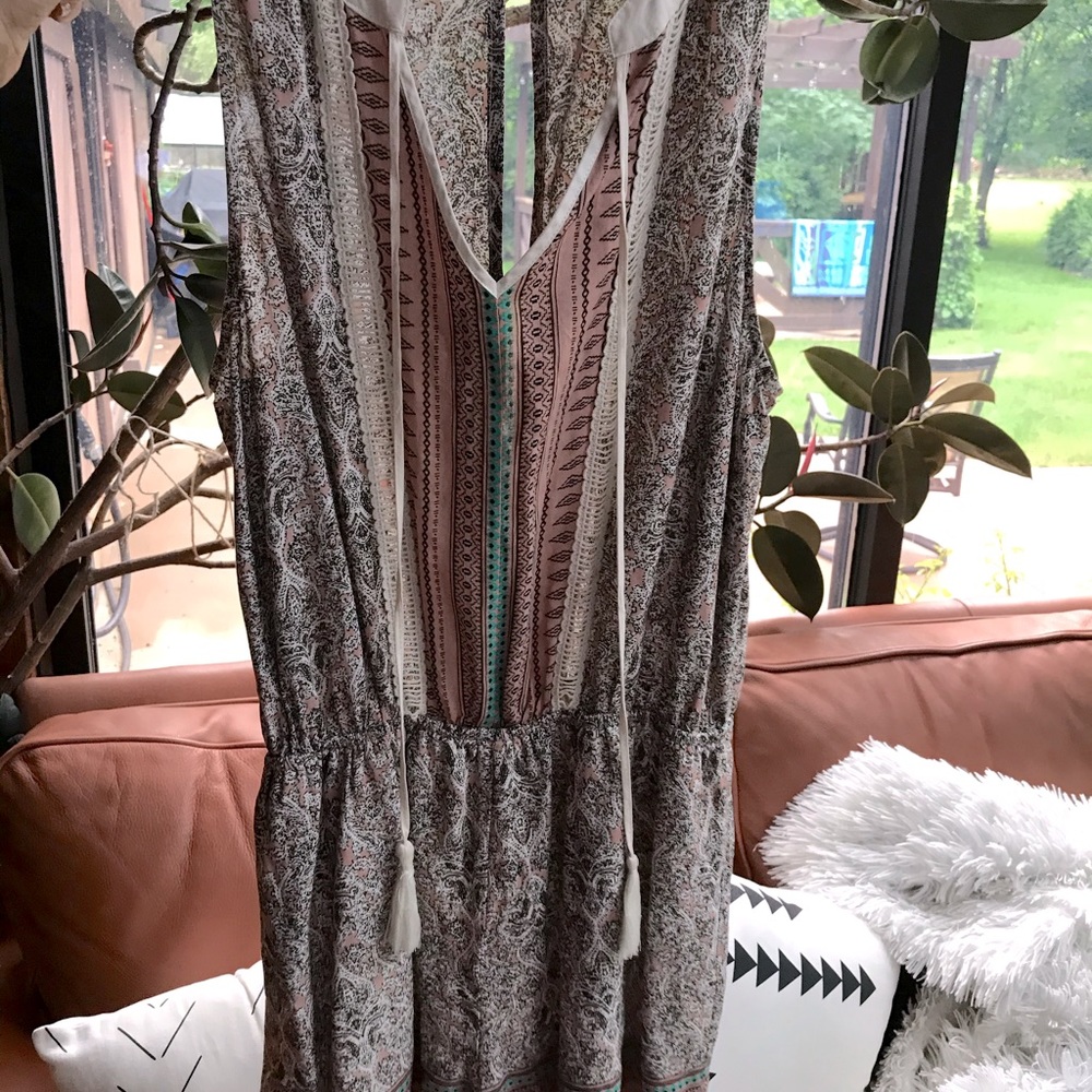She + Sky boutique women’s romper size medium